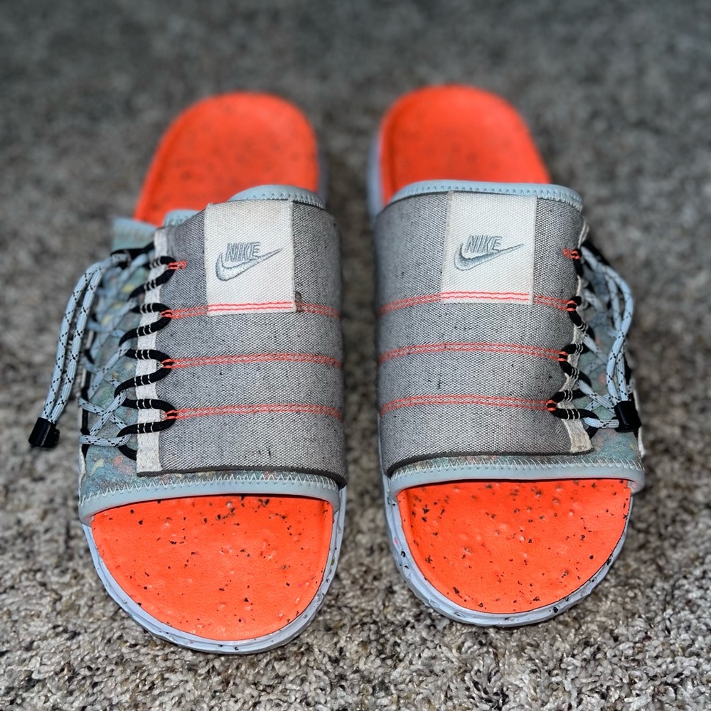 Nike Asuna Slide Grind Total Crimson